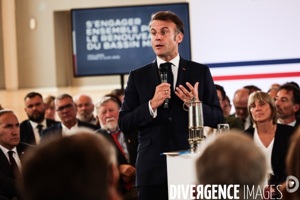 Emmanuel macron dans le nord pas de calais