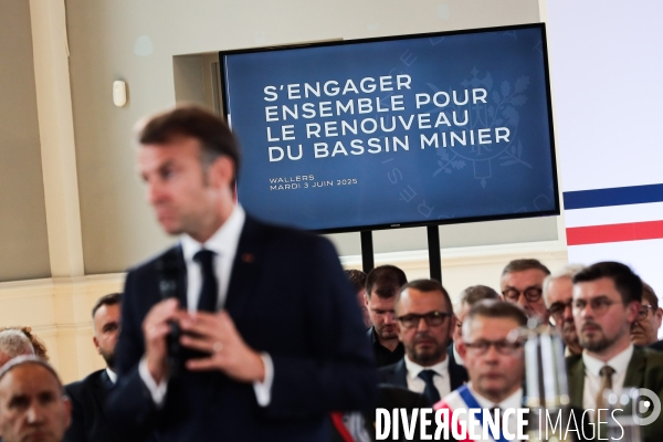 Emmanuel macron dans le nord pas de calais