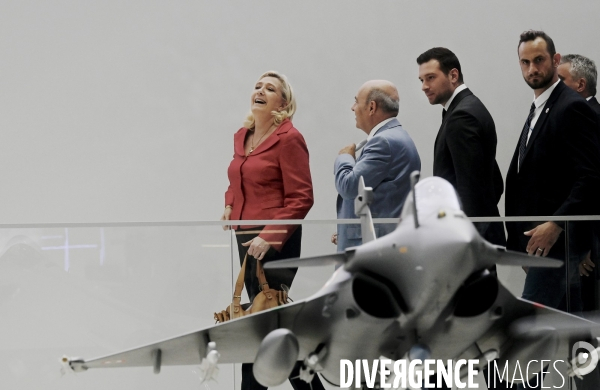 Marine Le Pen et Jordan Bardella au Salon international de l’aéronautique et de l’espace du Bourget