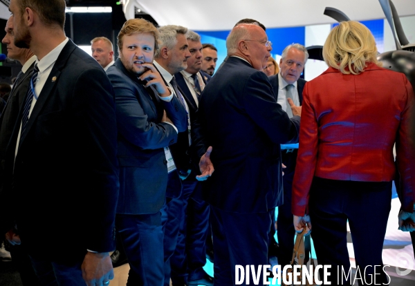 Marine Le Pen et Jordan Bardella au Salon international de l’aéronautique et de l’espace du Bourget