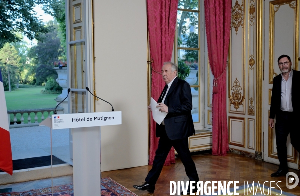Prise de parole de françois bayrou au lendemain de l échec du conclave sur les retraites