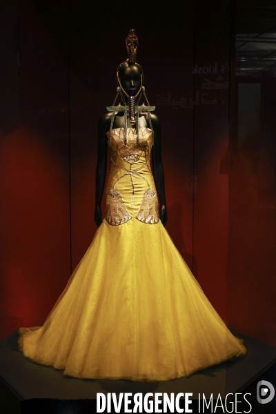 Expo le mystere cleopatre a l institut du monde arabe