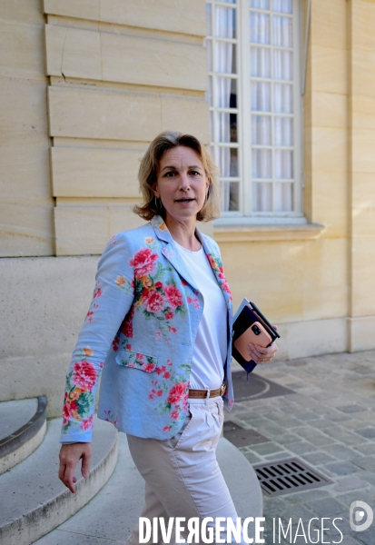 François Bayrou reçoit les organisations syndicales de salariés et le MEDEF le lendemain de l échec du conclave sur les retraites