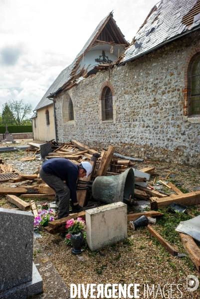 Le clocher de l’église de Valailles arraché par l’orage