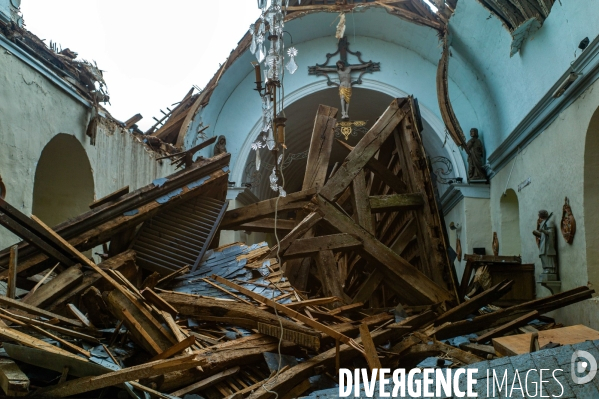 Le clocher de l’église de Valailles arraché par l’orage