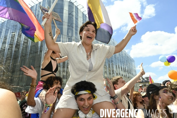 Marche des fiertés 2025. Gay Pride 2025, à Paris.