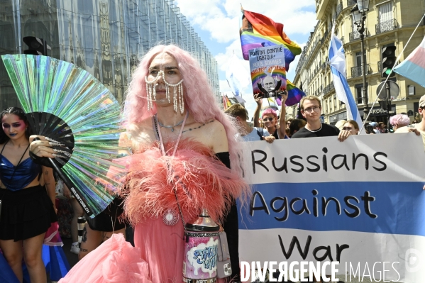 Marche des fiertés 2025. Gay Pride 2025, à Paris.