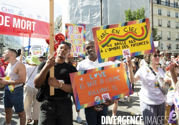 Marche des fiertés 2025. Gay Pride 2025, à Paris.