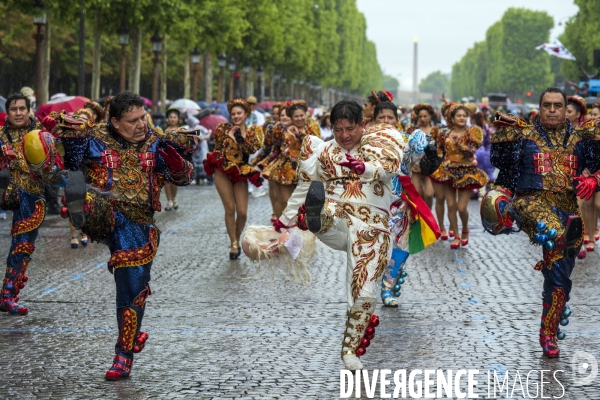L  Amazonie : Theme du 25e Carnaval Tropical de Paris