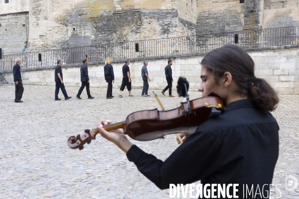 THEY ALWAYS COME BACK de Bouchra Ouizguen