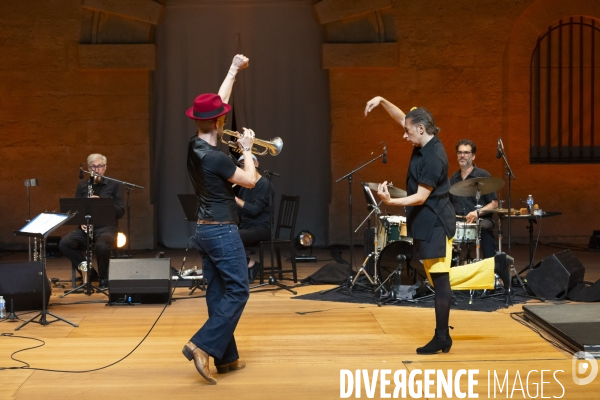 A new Sketches of Spain de Israel Galván et Michael Leonhart