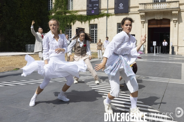 Clowns - Hofesh Shechter - Cellule d’excellence d’Epsedanse