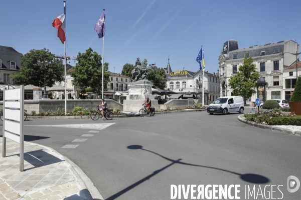 Ville de Cognac et ses vignes