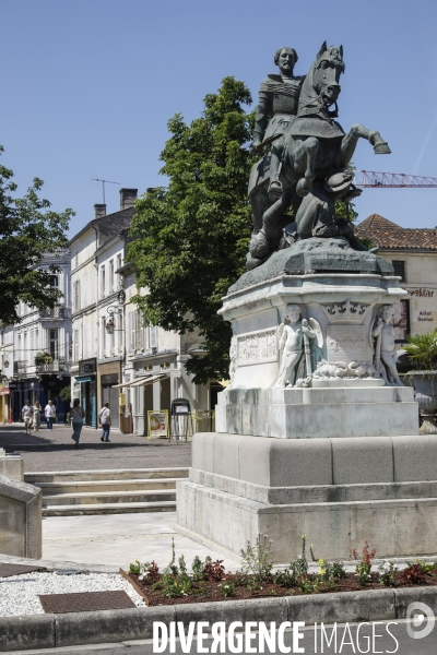 Ville de Cognac et ses vignes