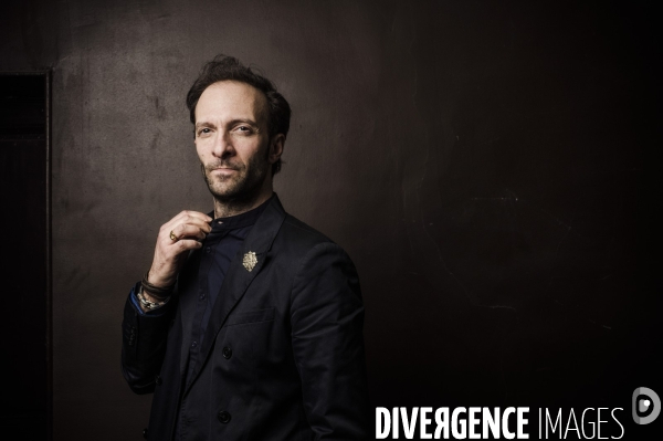 Portrait de pierre haroche, maitre de conference.