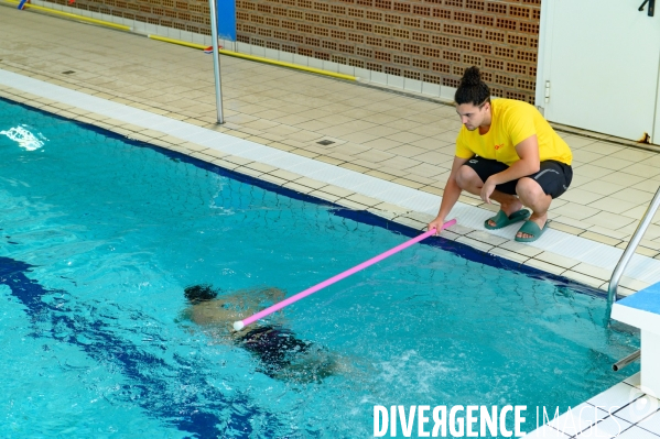 Un été à la piscine