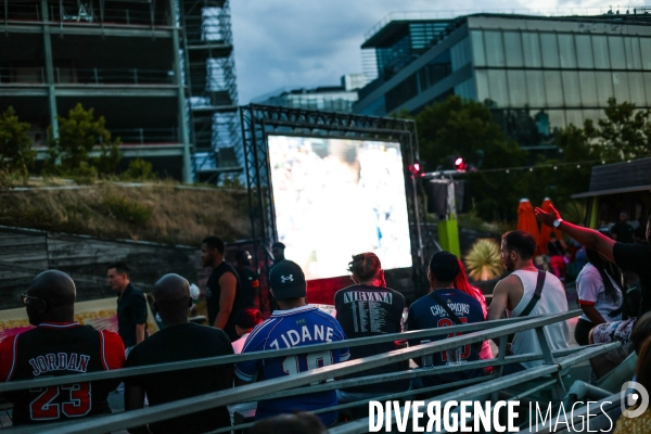 Psg - chelsea - ambiances supporters 