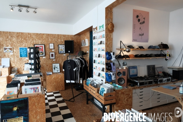 Brest vinyl