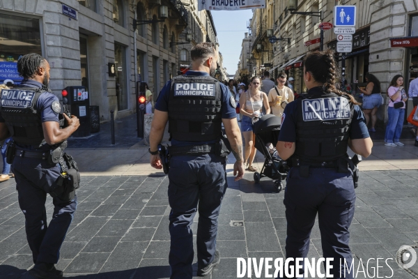 Patrouille Police Municipale avec des armes létales