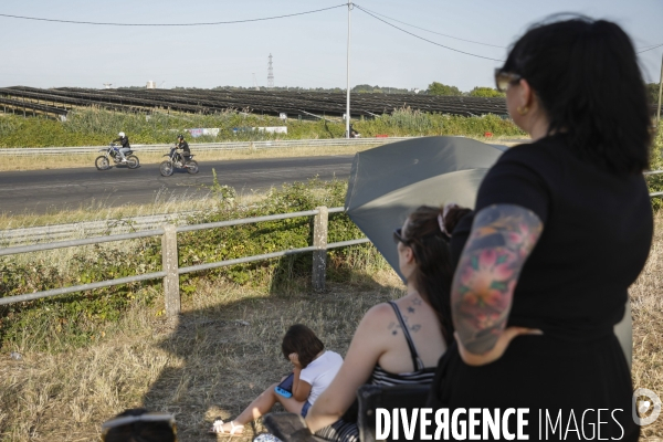 L association SOS Rodéo organise une session sur Bordeaux de Cross-Bitume