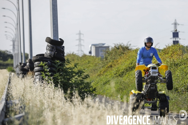 L association SOS Rodéo organise une session sur Bordeaux de Cross-Bitume