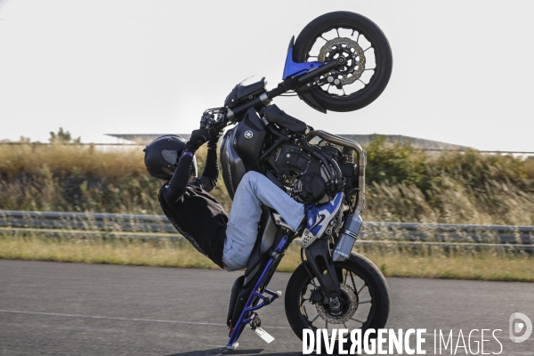 L association SOS Rodéo organise une session sur Bordeaux de Cross-Bitume