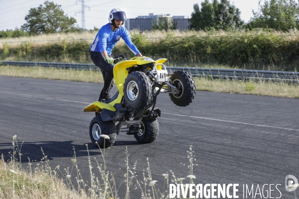 L association SOS Rodéo organise une session sur Bordeaux de Cross-Bitume