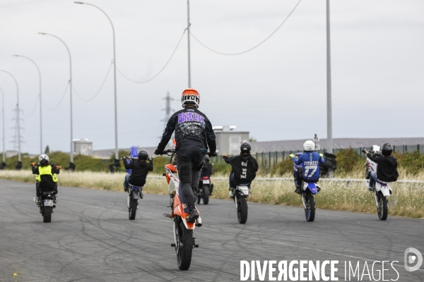 L association SOS Rodéo organise une session sur Bordeaux de Cross-Bitume