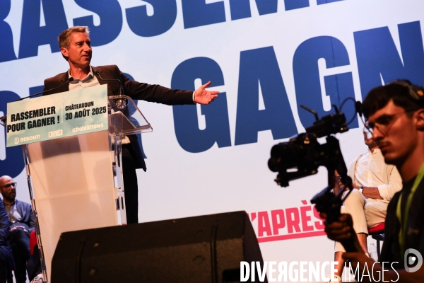 Debout - meeting commun