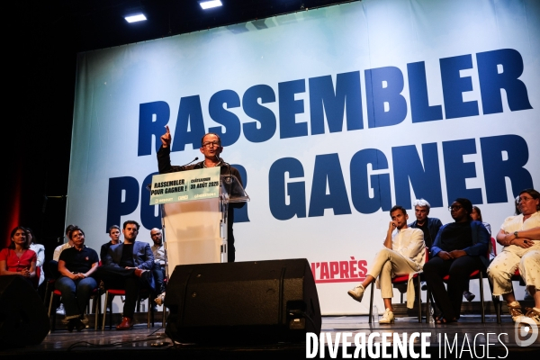 Debout - meeting commun