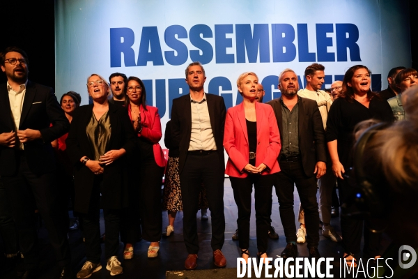 Debout - meeting commun