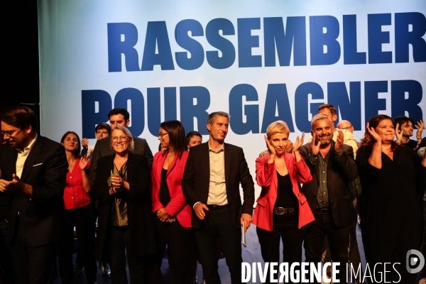 Debout - meeting commun