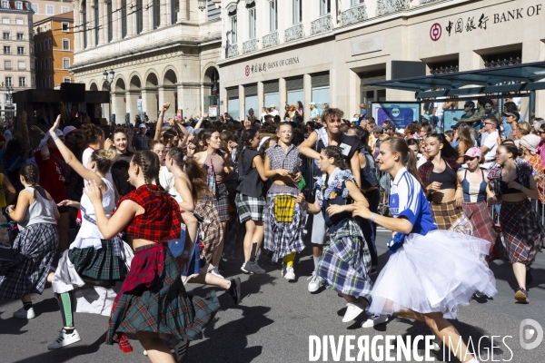 Défilé de la Biennale de la Danse de Lyon