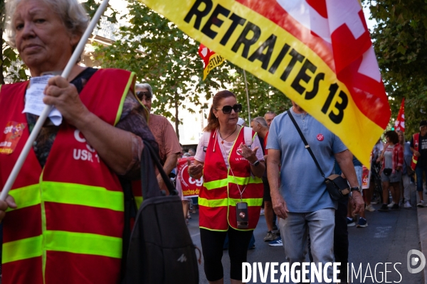 Mouvement  bloquons tout 