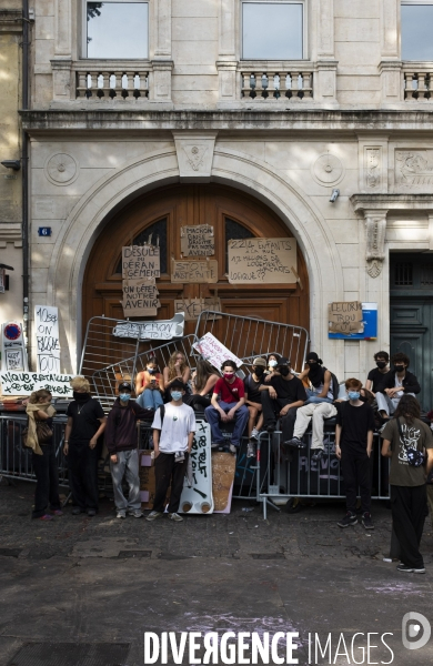 Mouvement  BLOQUONS TOUT  à Marseille