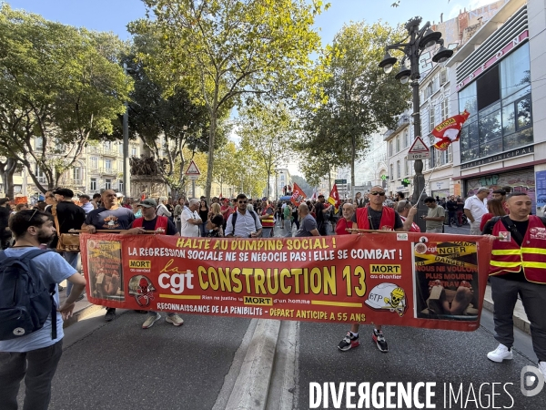 Mouvement  BLOQUONS TOUT  à Marseille