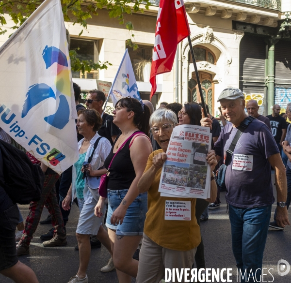 Mouvement  BLOQUONS TOUT  à Marseille