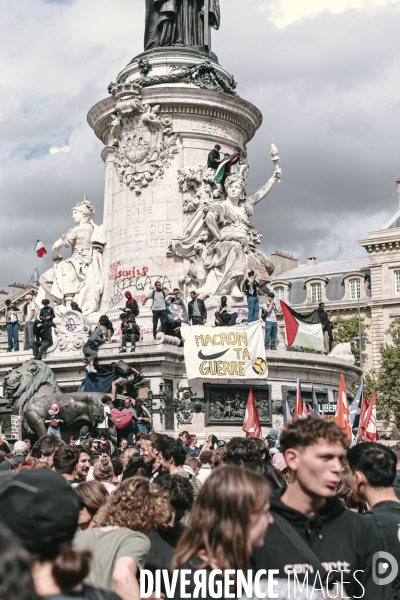 Mouvement du 10 septembre Bloquons tout a Paris