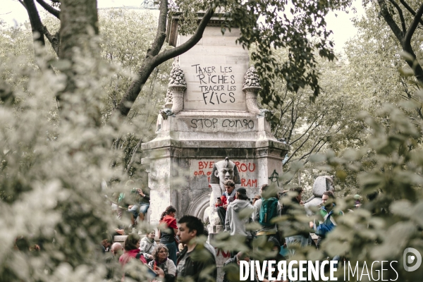 Mouvement du 10 septembre Bloquons tout a Paris