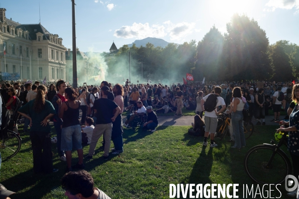 Bloquons Tout , manifestation du 10 septembre à Grenoble