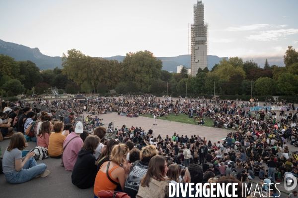 Bloquons Tout , manifestation du 10 septembre à Grenoble