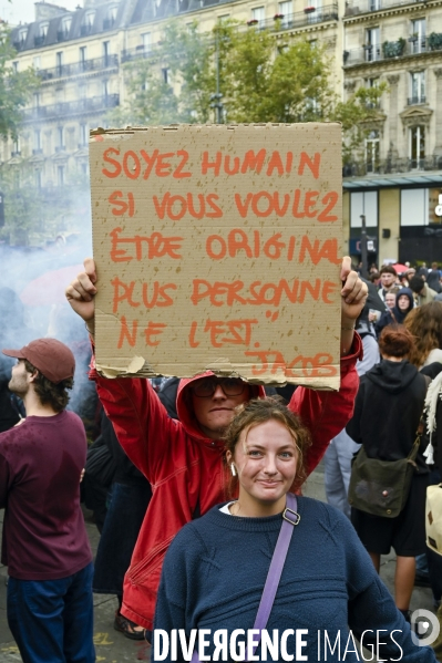Manifestation   Bloquons tout  , le 10 septembre à Paris