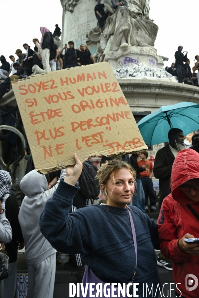 Manifestation   Bloquons tout  , le 10 septembre à Paris