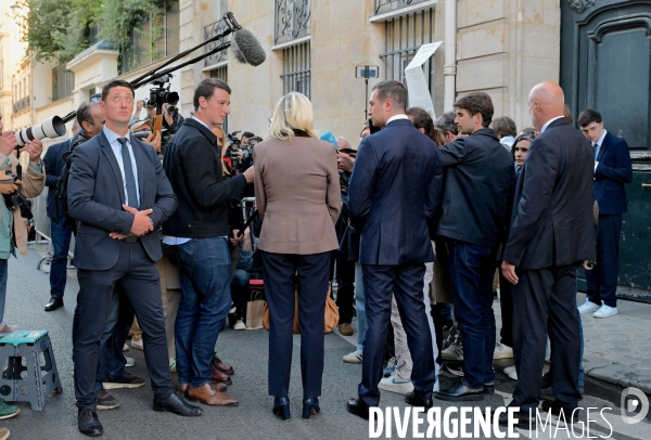Sebastien lecornu reçoit  a matignon  marine le pen et jordan bardella