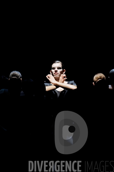 The look / Sharon Eyal / Ballet de l Opéra national du Rhin