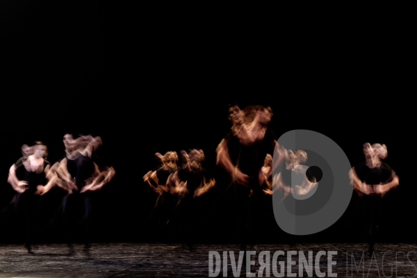 The look / Sharon Eyal / Ballet de l Opéra national du Rhin