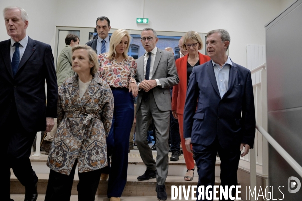 Dernier meeting de michel barnier avant le premier tour de la législative anticipée  