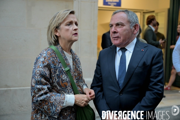 Dernier meeting de michel barnier avant le premier tour de la législative anticipée  