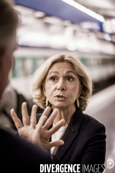 Michel Barnier en campagne, législative partielle