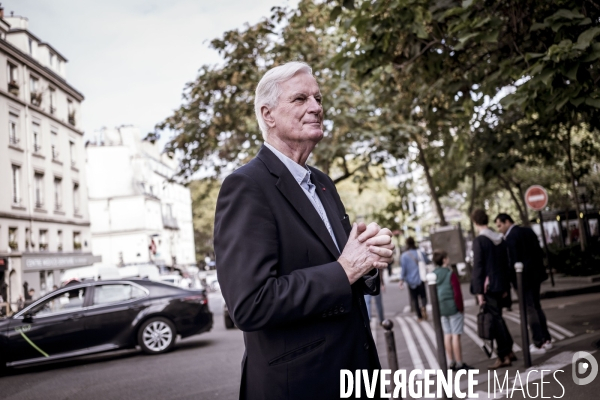 Michel Barnier en campagne, législative partielle